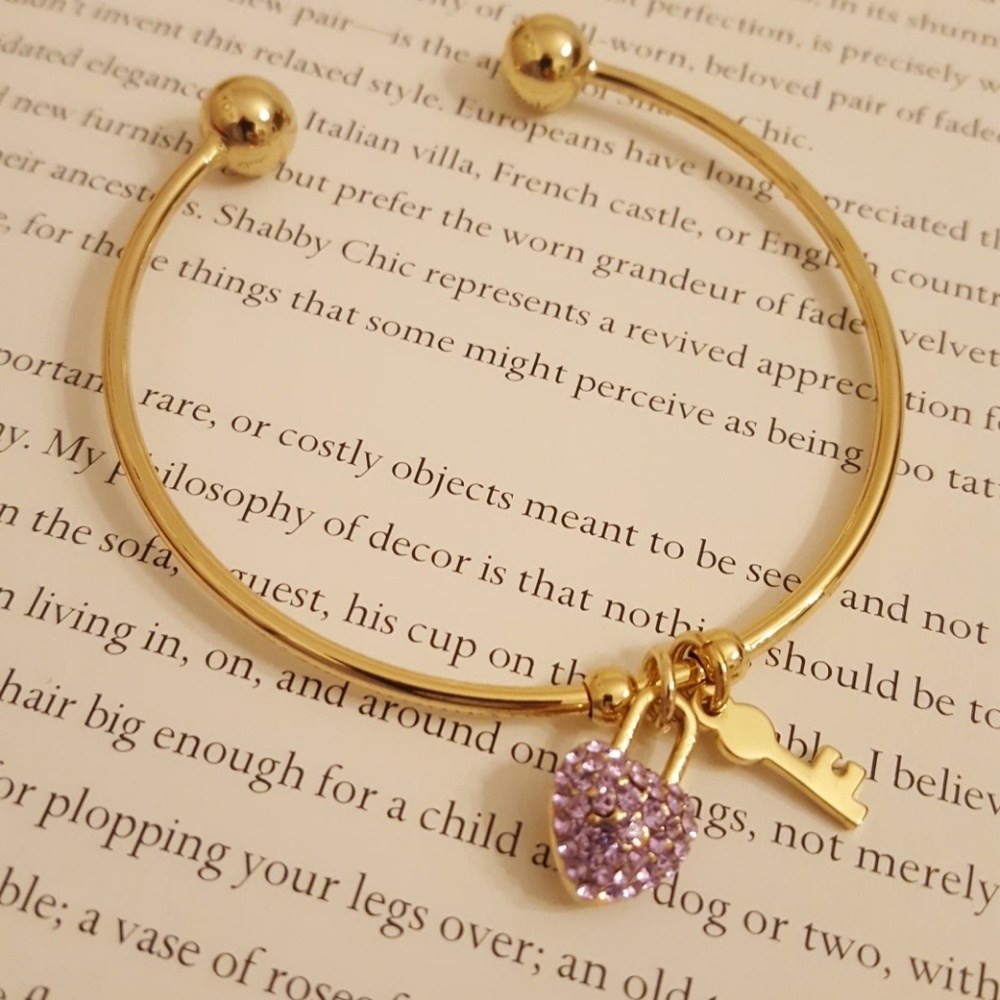 NEW! 18k Gold Plated Heart Key Charm Cuff